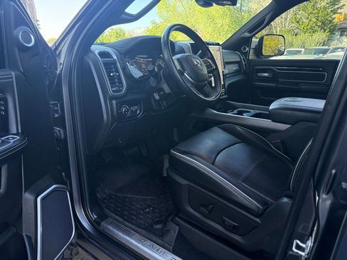 Used 2022 RAM 2500 Laramie AWD/4WD image 32