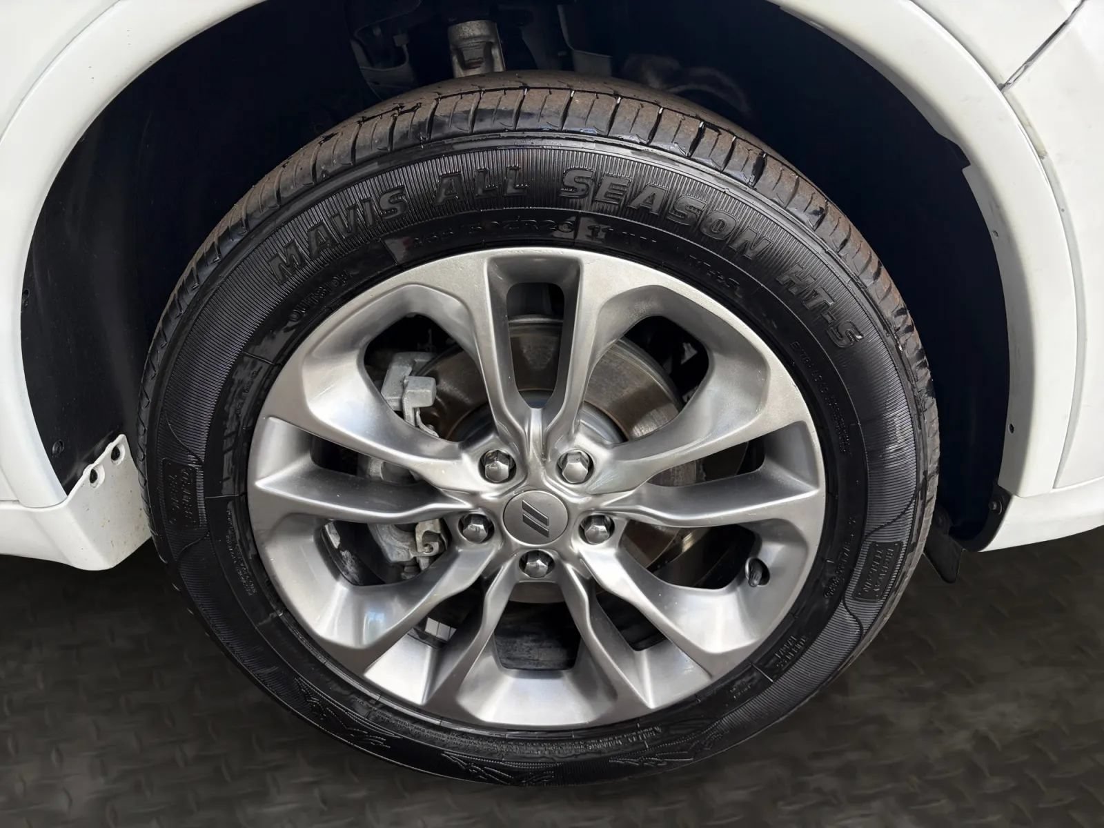 Used 2020 Dodge Durango GT AWD/4WD image 38