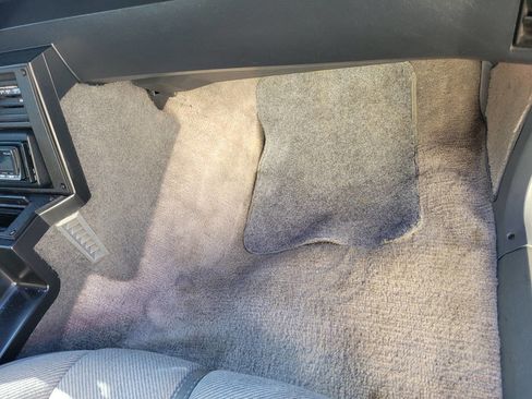 Used 1989 Chevrolet Camaro IROC-Z image 19