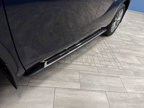 Used 2021 Toyota Highlander Platinum image 38