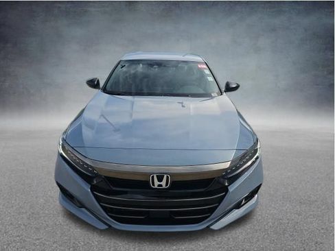 Used 2022 Honda Accord Sport image 2