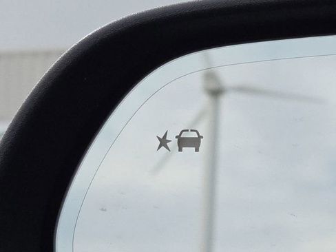 New 2026 Buick Enclave Preferred w/ Power Package image 16