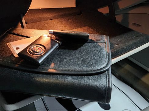 Used 2010 Cadillac STS image 41