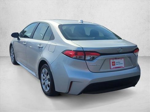 Certified 2025 Toyota Corolla LE image 8