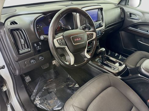 Used 2017 GMC Canyon SLE image 22