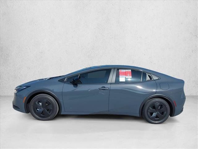 New 2026 Toyota Prius Plug-In Hybrid FWD image 7