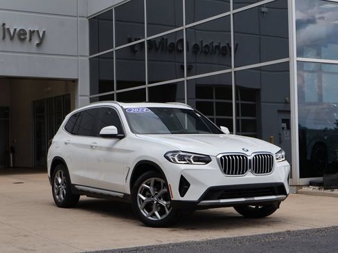 Used 2024 BMW X3 xDrive30i w/ Premium Package AWD/4WD image 1