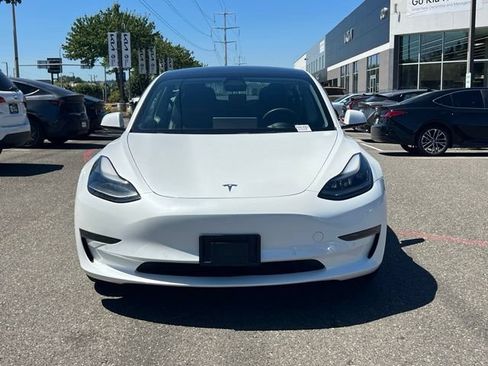 Used 2021 Tesla Model 3 Standard Range Plus RWD image 6