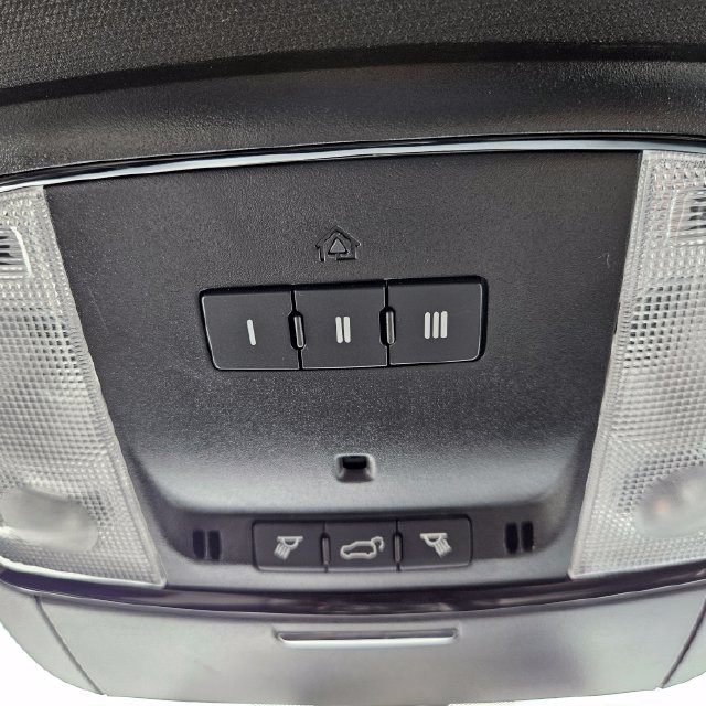 Used 2025 Dodge Durango GT AWD/4WD image 33