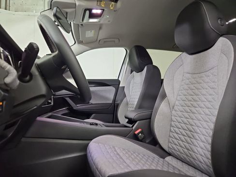 New 2026 Volkswagen Tiguan S AWD/4WD image 16