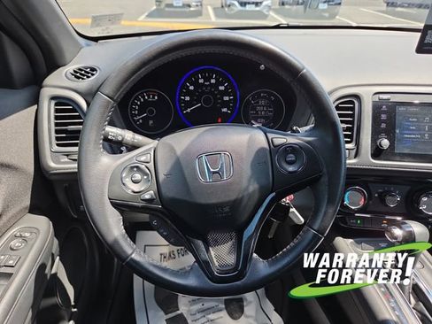 Used 2019 Honda HR-V Sport image 9