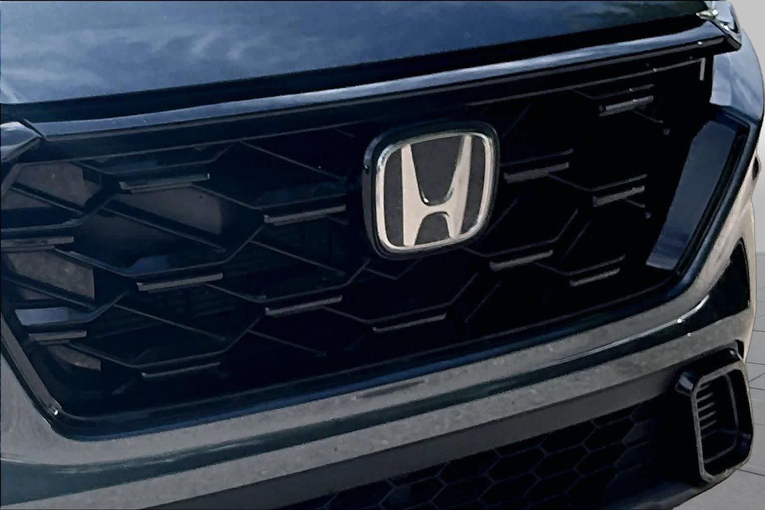 Used 2023 Honda CR-V Sport image 30