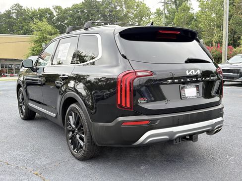 Used 2022 Kia Telluride SX w/ Towing Package FWD image 12
