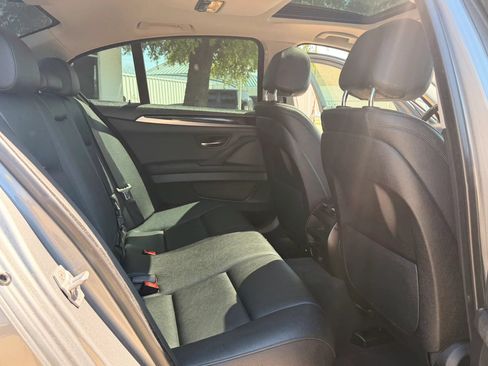 Used 2015 BMW 528i Sedan RWD image 16
