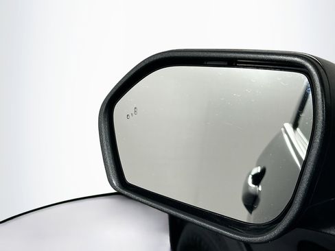 Used 2024 Ford Explorer XLT w/ Equipment Group 202A image 16