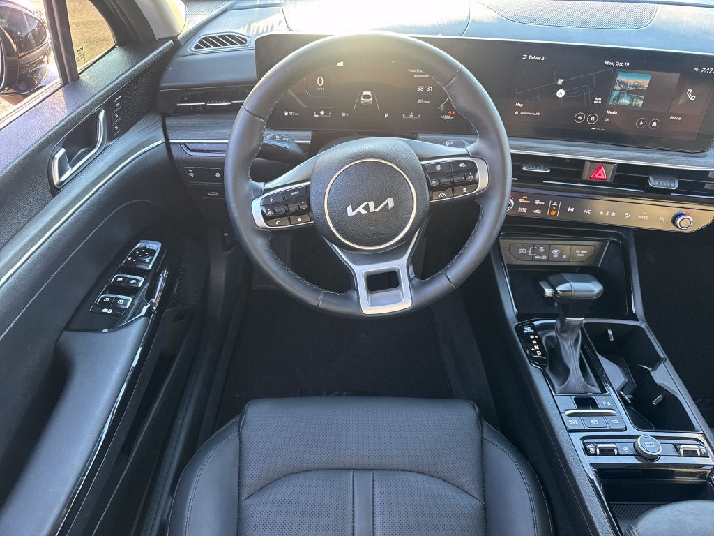 Used 2025 Kia K5 EX FWD image 15