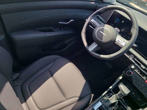 New 2025 Hyundai Tucson SEL image 9