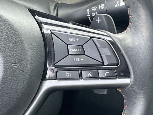 Used 2023 Nissan Altima 2.5 SR w/ SR Premium Package FWD image 14