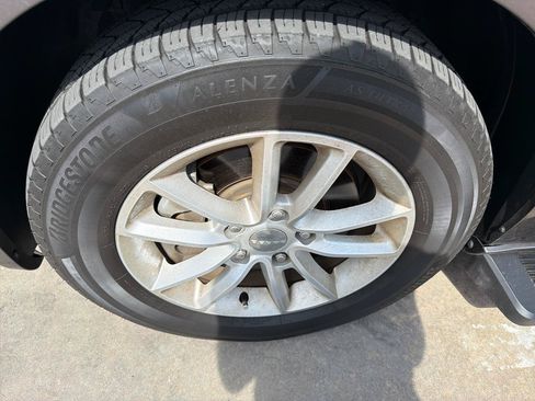 Used 2020 Dodge Grand Caravan SXT FWD image 47