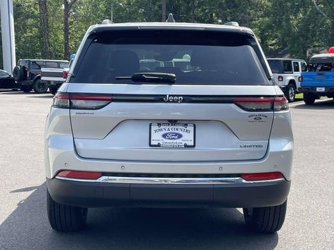 Used 2023 Jeep Grand Cherokee Limited RWD image 24
