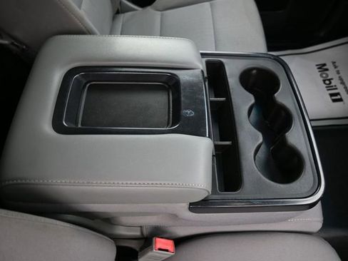 Used 2018 Chevrolet Silverado 2500 W/T w/ WT Fleet Convenience Package image 37