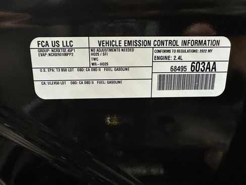 Used 2022 Jeep Compass Latitude image 33