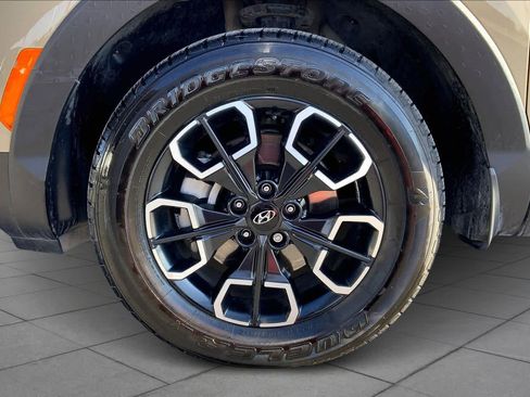 Used 2023 Hyundai Santa Cruz SEL w/ Activity Package image 11