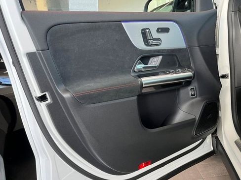 New 2025 Mercedes-Benz GLA 35 AMG 4MATIC image 14