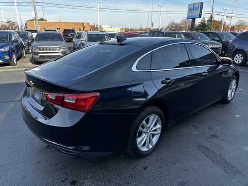 Used 2018 Chevrolet Malibu LT image 13