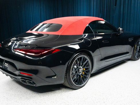 New 2026 Mercedes-Benz SL 63 AMG 4MATIC image 5