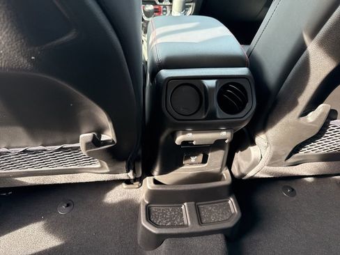 New 2026 Jeep Wrangler Unlimited Rubicon 392 image 24