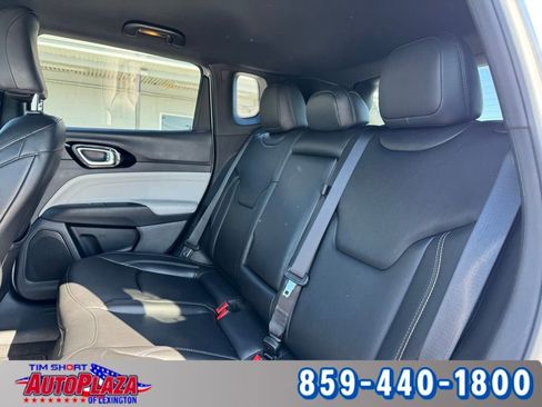 Used 2025 Jeep Compass Limited image 39