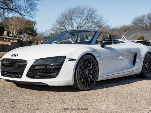 Used 2015 Audi R8 V8 w/ Full Leather Package image 14