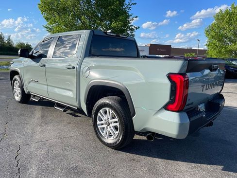 Used 2026 Toyota Tundra SR5 w/ SR5 Premium Package AWD/4WD image 4