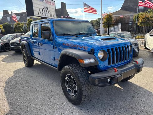 Used 2023 Jeep Gladiator Mojave w/ Trailer Tow Package image 4