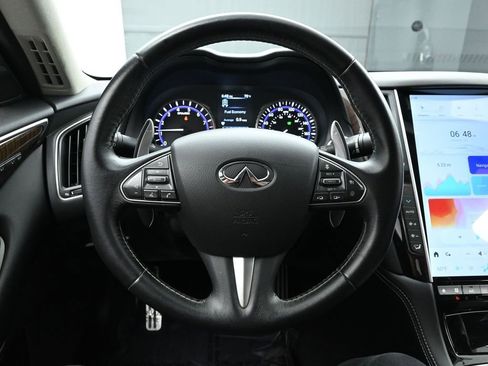 Used 2015 INFINITI Q50 Sport w/ Deluxe Technology Package image 25