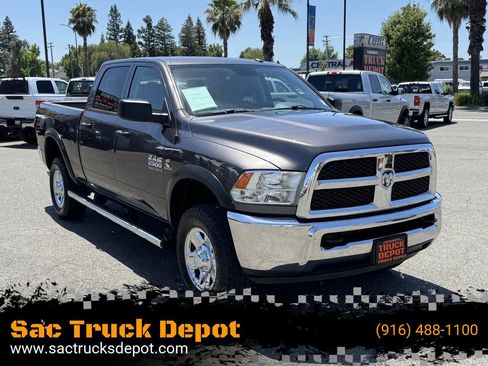 Used 2018 RAM 2500 Tradesman w/ Chrome Appearance Group AWD/4WD image 1