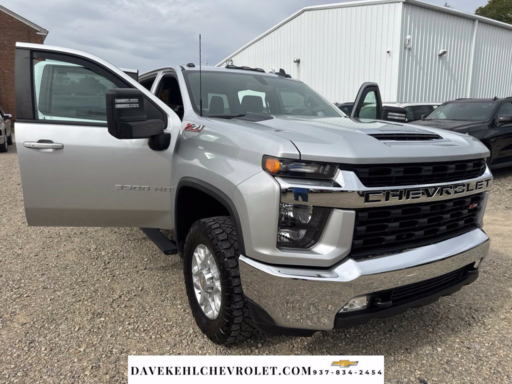 Used 2022 Chevrolet Silverado 3500 LT w/ Convenience Package AWD/4WD image 44