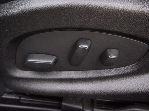 Used 2018 Chevrolet Impala LT image 21