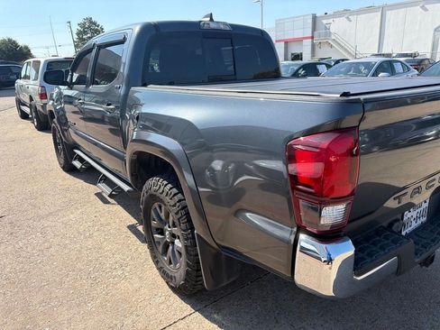 Used 2023 Toyota Tacoma SR5 RWD image 5
