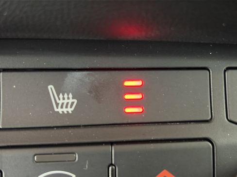 Used 2024 Dodge Durango GT image 29