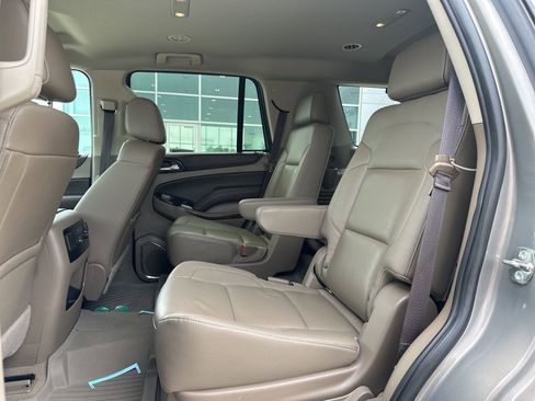 Used 2019 Chevrolet Tahoe LT RWD image 14