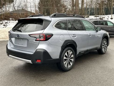 Certified 2023 Subaru Outback Limited image 22