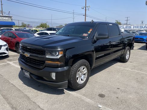 Used 2017 Chevrolet Silverado 1500 LT w/ All Star Edition RWD image 2