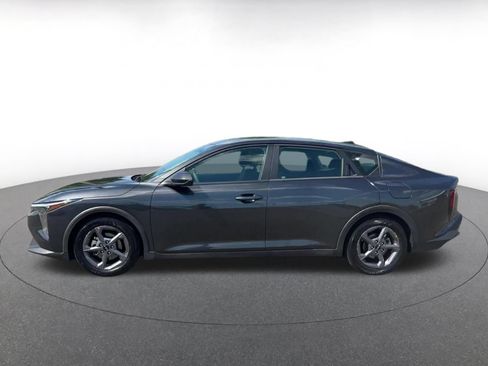 Used 2025 Kia K4 FWD image 9