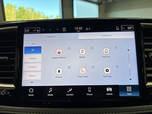 New 2026 Chrysler Pacifica Select image 24