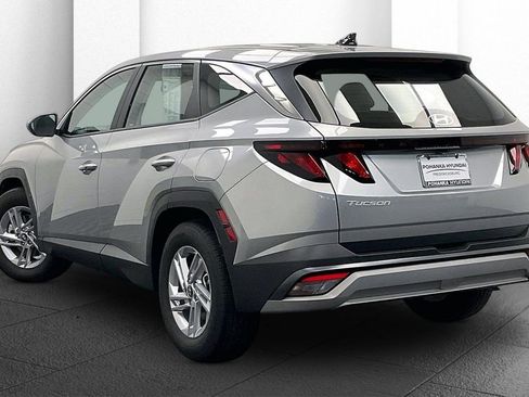 Certified 2026 Hyundai Tucson SE image 8