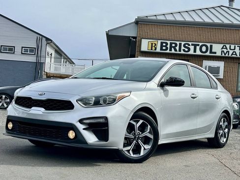 Used 2021 Kia Forte LXS FWD image 2