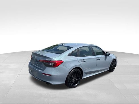 Used 2022 Honda Civic Sport image 5