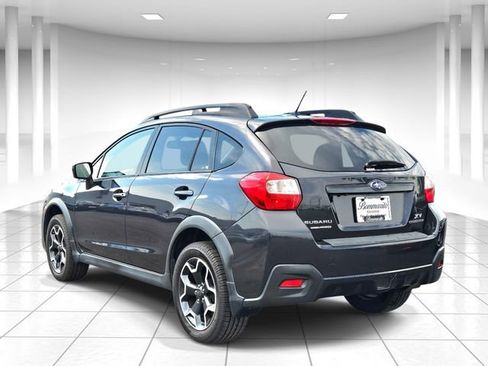 Used 2015 Subaru Crosstrek 2.0i Premium w/ Moonroof Package image 3